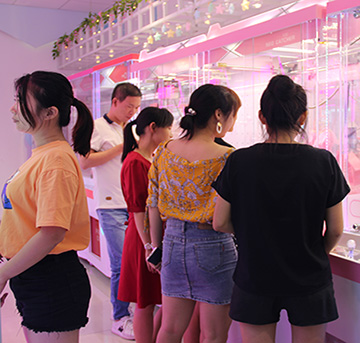 移动支付的兴起，让抓抓乐娃娃机等共享设备迅速崛起—立而方资讯